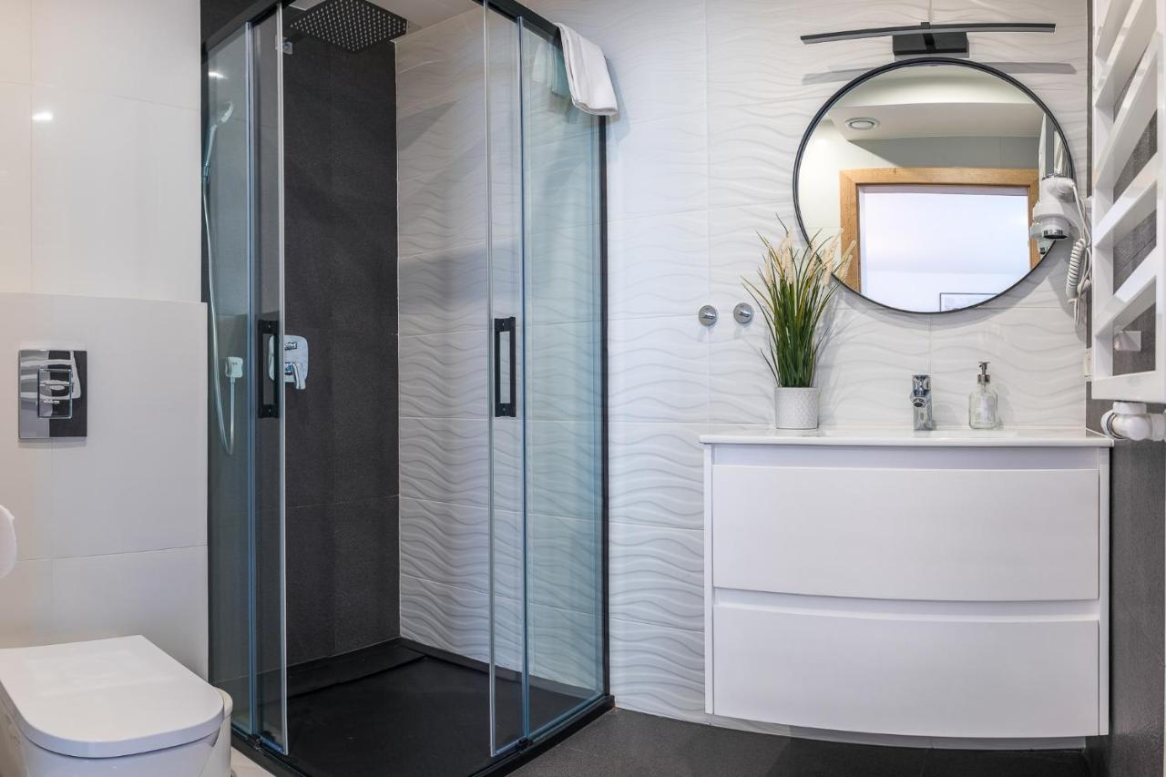 Apartamenty Aspen คาร์ปัตซ์ ภายนอก รูปภาพ
