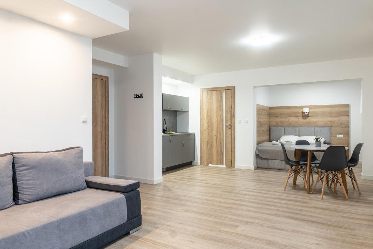 Apartamenty Aspen คาร์ปัตซ์ ภายนอก รูปภาพ