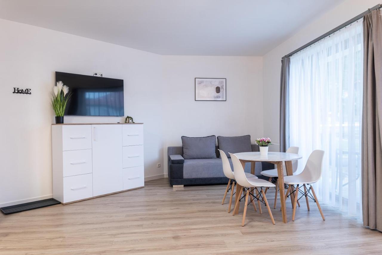 Apartamenty Aspen คาร์ปัตซ์ ภายนอก รูปภาพ