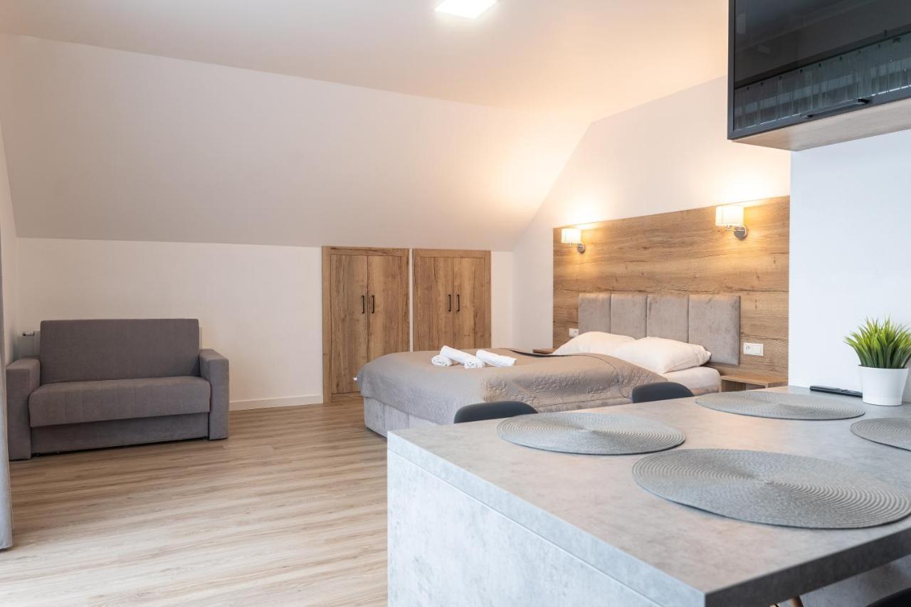 Apartamenty Aspen คาร์ปัตซ์ ภายนอก รูปภาพ
